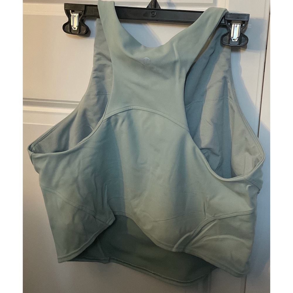 Lululemon Invigorate Training Tank Top Silver Blue size 18 - Picture 3 of 9